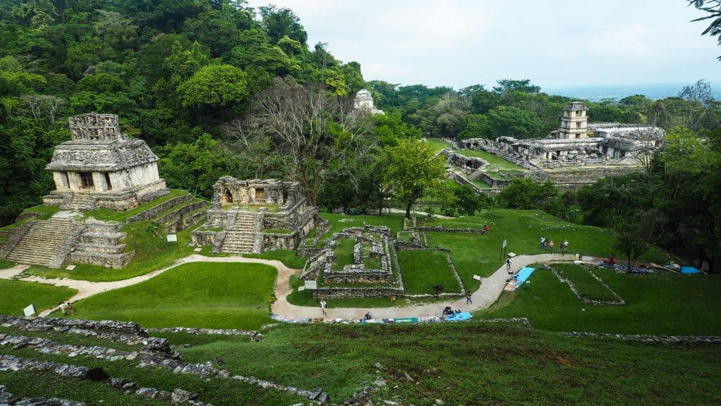 Maya Ruinen von Palenque im Dschungel von Mexiko